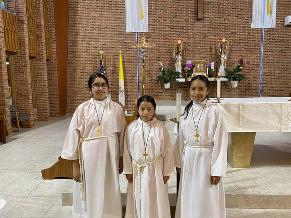 st._therese_alter_servers_1.jpg